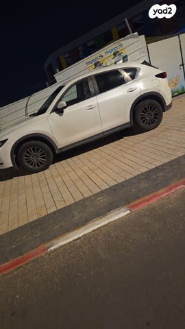 מודעת רכב מאזדה CX-5