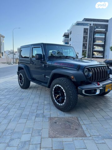 מודעת רכב ג'יפ רנגלר