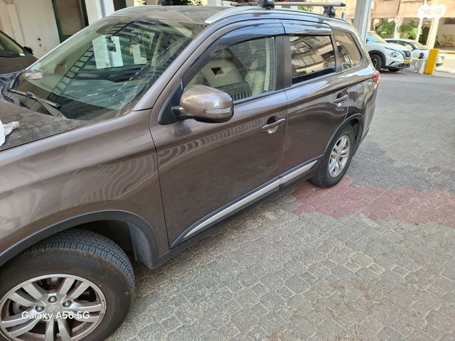 מודעת רכב מיצובישי אאוטלנדר