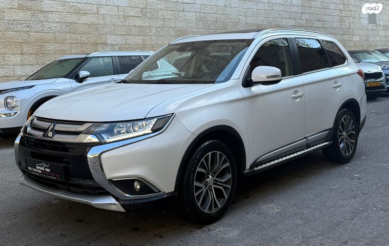 מיצובישי אאוטלנדר