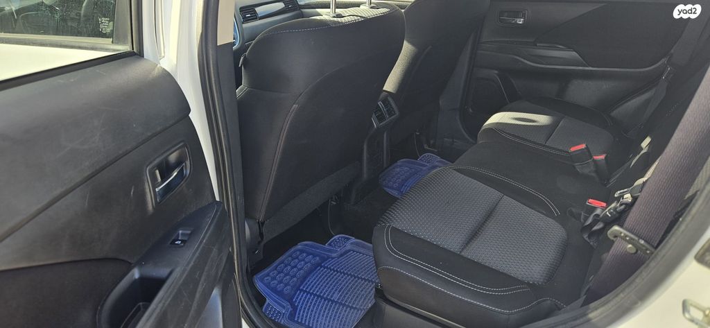 מודעת רכב מיצובישי אאוטלנדר