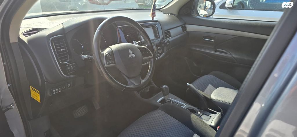 מודעת רכב מיצובישי אאוטלנדר