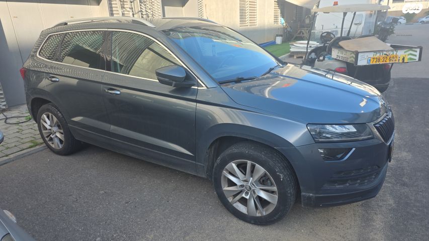 מודעת רכב סקודה קארוק