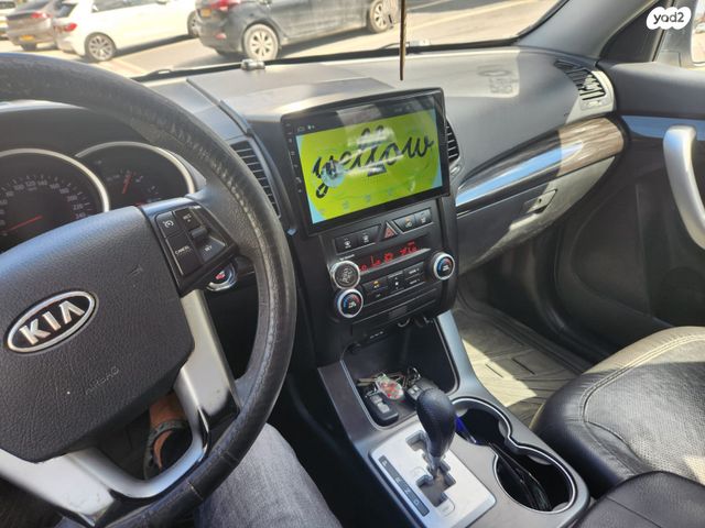 מודעת רכב קיה סורנטו