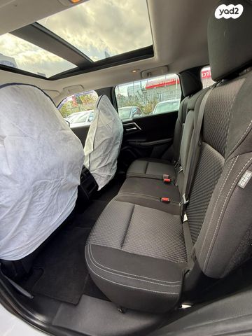 מיצובישי אאוטלנדר