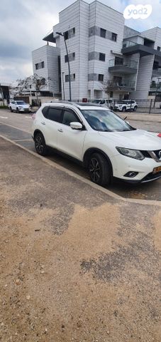 ניסאן אקס טרייל