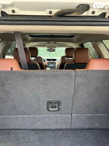 שברולט טראוורס