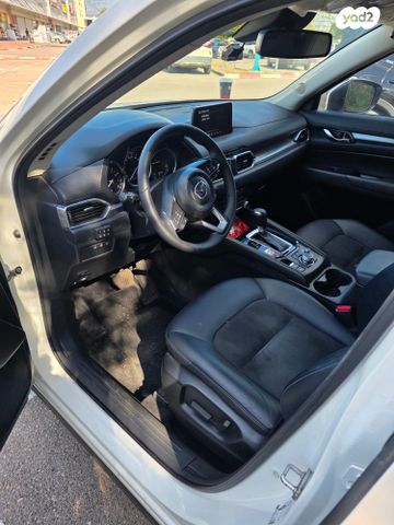 מודעת רכב מאזדה CX-5