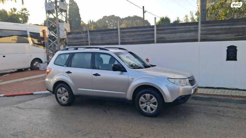 מודעת רכב סובארו פורסטר