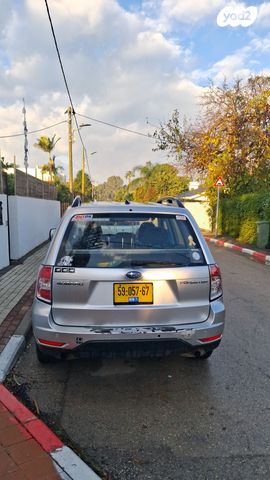 סובארו פורסטר