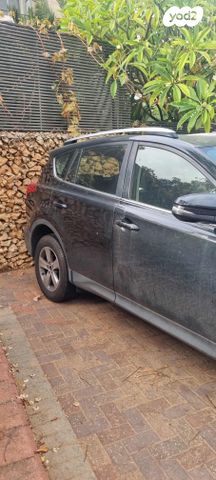 מודעת רכב טויוטה RAV4