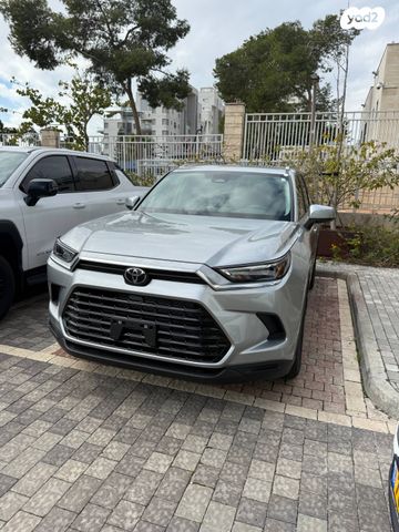 מודעת רכב טויוטה גראנד היילנדר