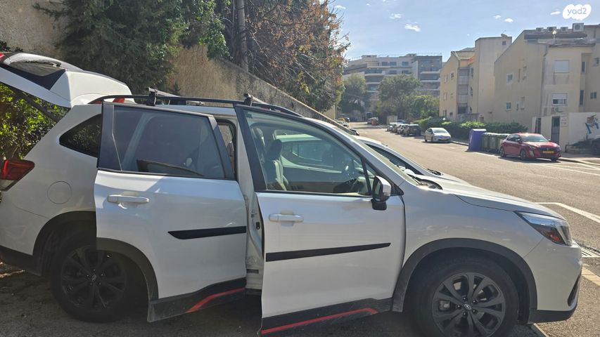 סובארו פורסטר