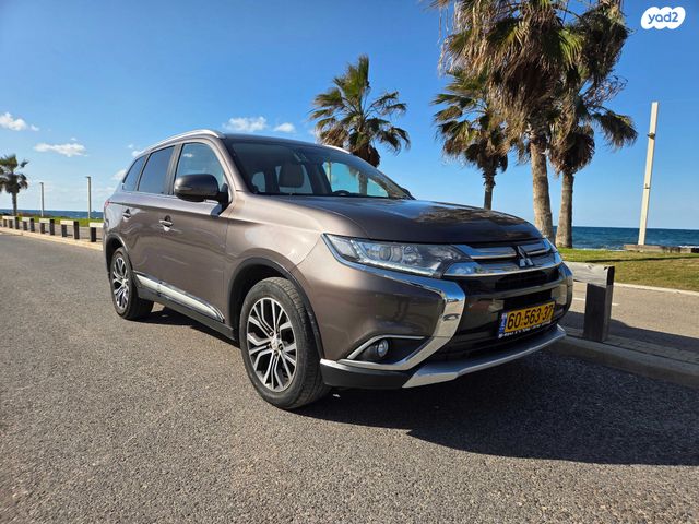 מיצובישי אאוטלנדר