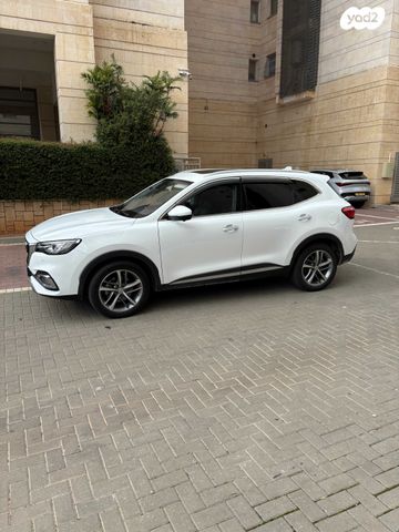 מודעת רכב אם ג'י EHS PHEV