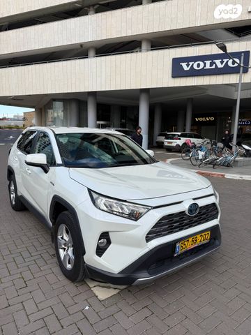 מודעת רכב טויוטה RAV4