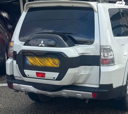 מיצובישי פג'רו