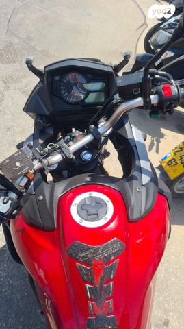 סוזוקי DL650A וי-סטרום