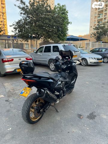 ימאהה Tmax 560 Tech
