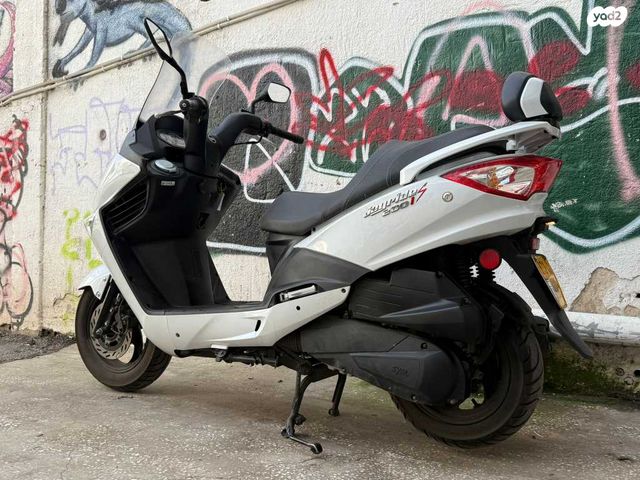 סאן יאנג ג'וי רייד 200