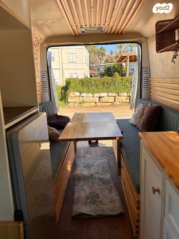 ממונע אוטוקראוון