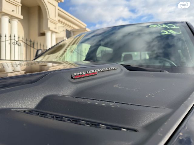 מודעת רכב דודג'