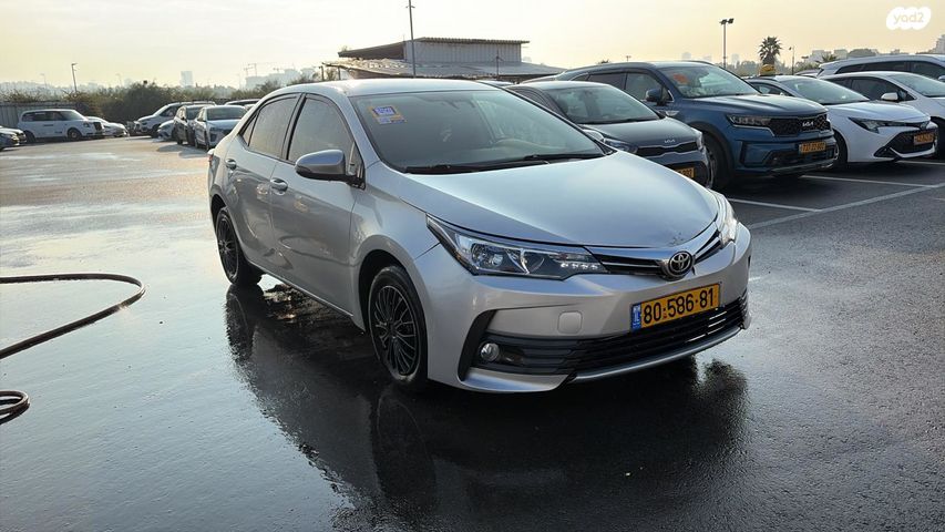 מודעת רכב טויוטה קורולה