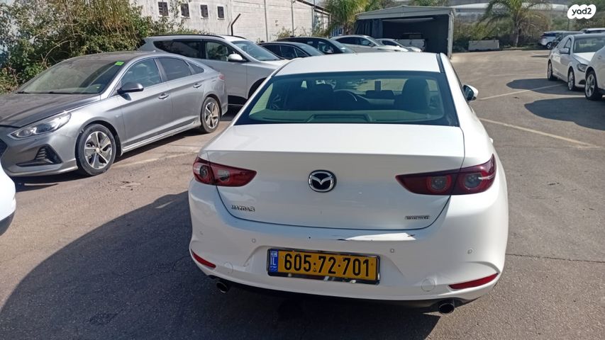 מודעת רכב מאזדה 3 2