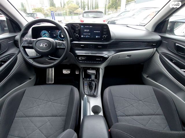 יונדאי באיון