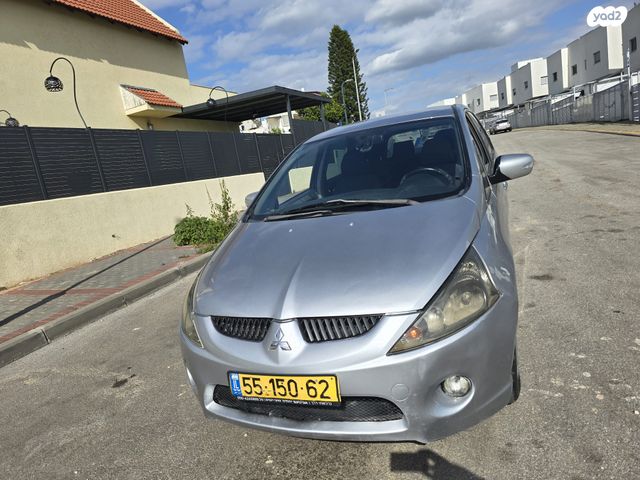 מיצובישי גרנדיס