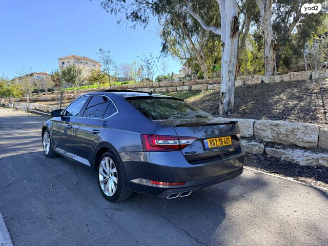 סקודה סופרב