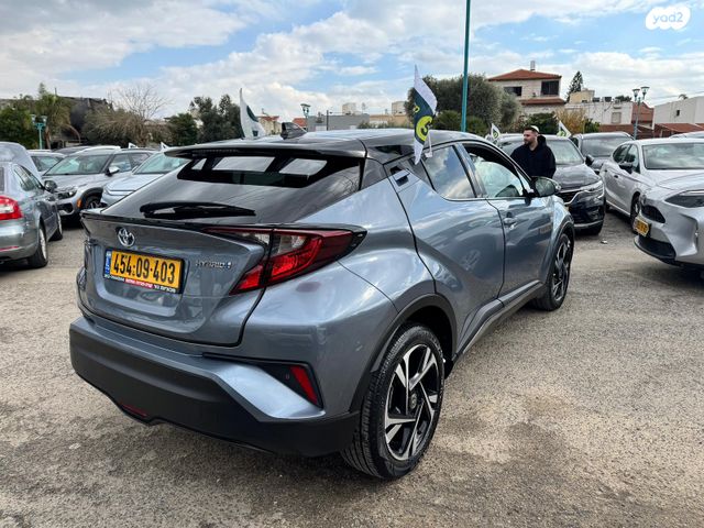 טויוטה C-HR