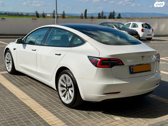 טסלה מודל 3