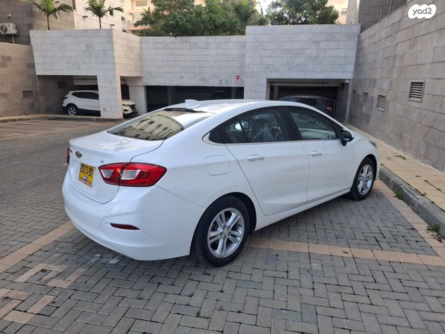 שברולט קרוז