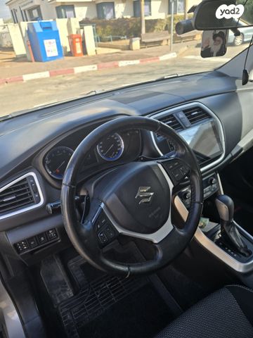 מודעת רכב סוזוקי קרוסאובר