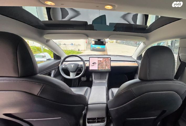 טסלה מודל 3