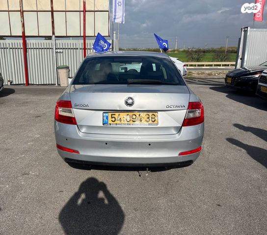 סקודה אוקטביה 