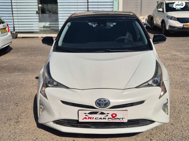 טויוטה פריוס