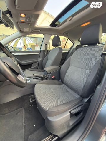 סקודה אוקטביה 