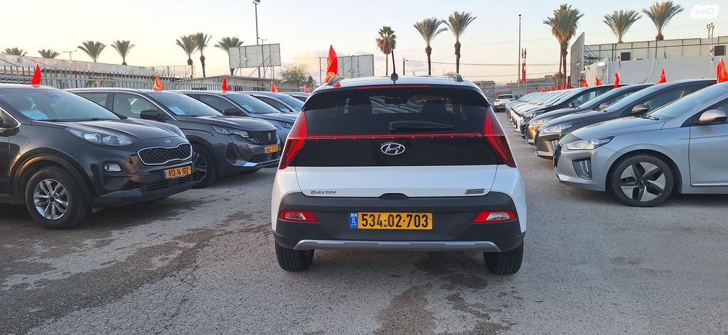 יונדאי באיון