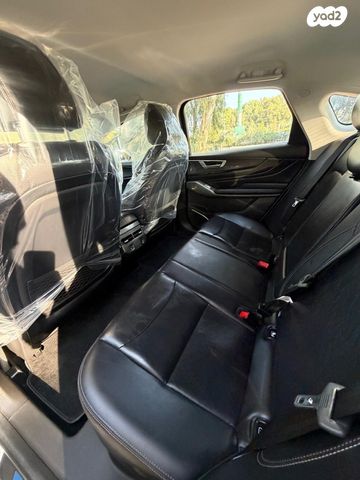 אי.וי איזי  Limo