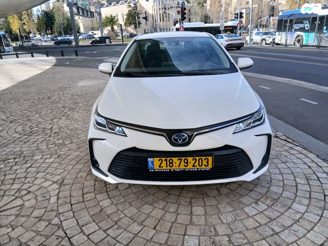 טויוטה קורולה