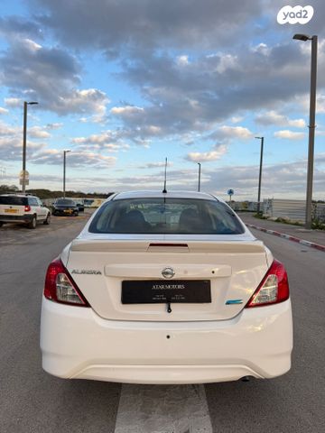 ניסאן אלמרה