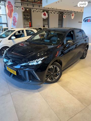 מודעת רכב אם ג'י MG4