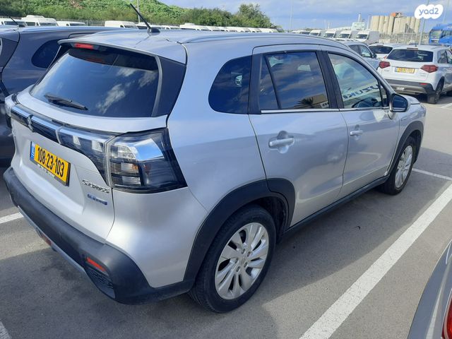 סוזוקי S-Cross