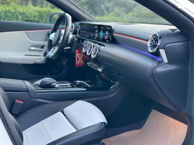 מרצדס-בנץ CLA