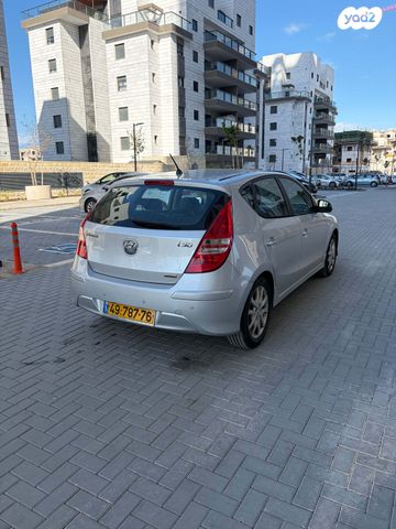 יונדאי i30