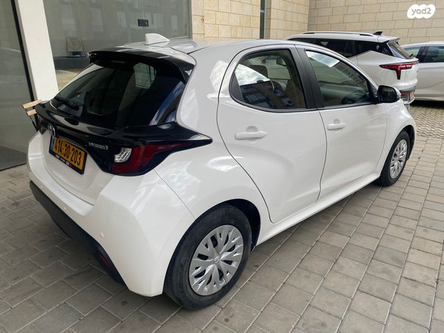 מודעת רכב טויוטה יאריס