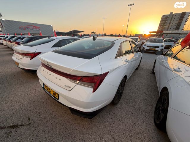 יונדאי אלנטרה