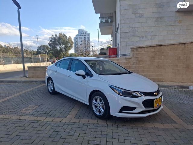 שברולט קרוז